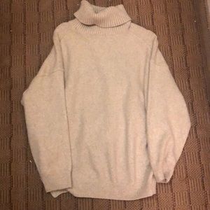 h&m long beige sweater